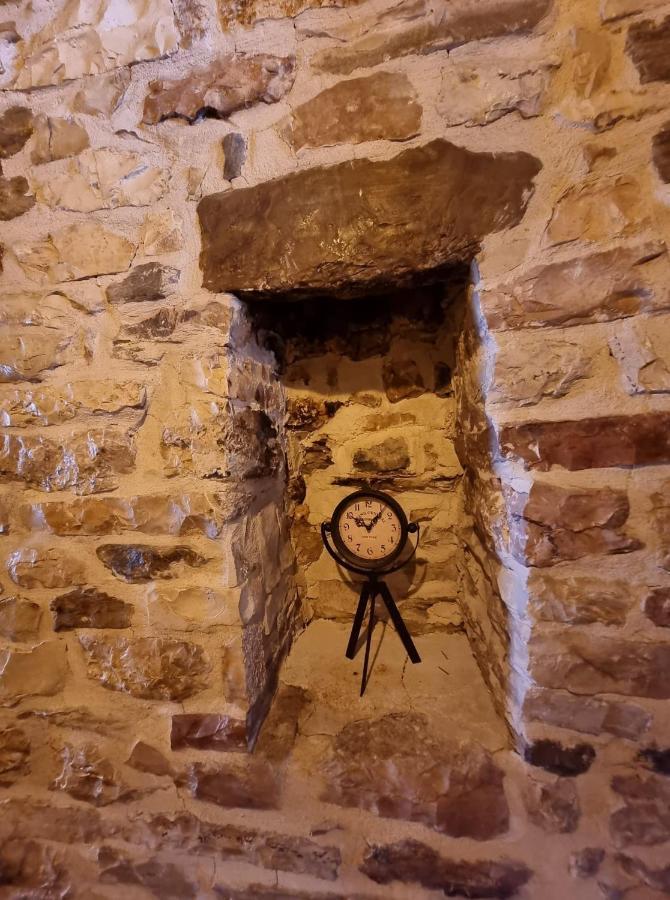The Heart Of The Bazaar Guest House Gjirokastër Extérieur photo
