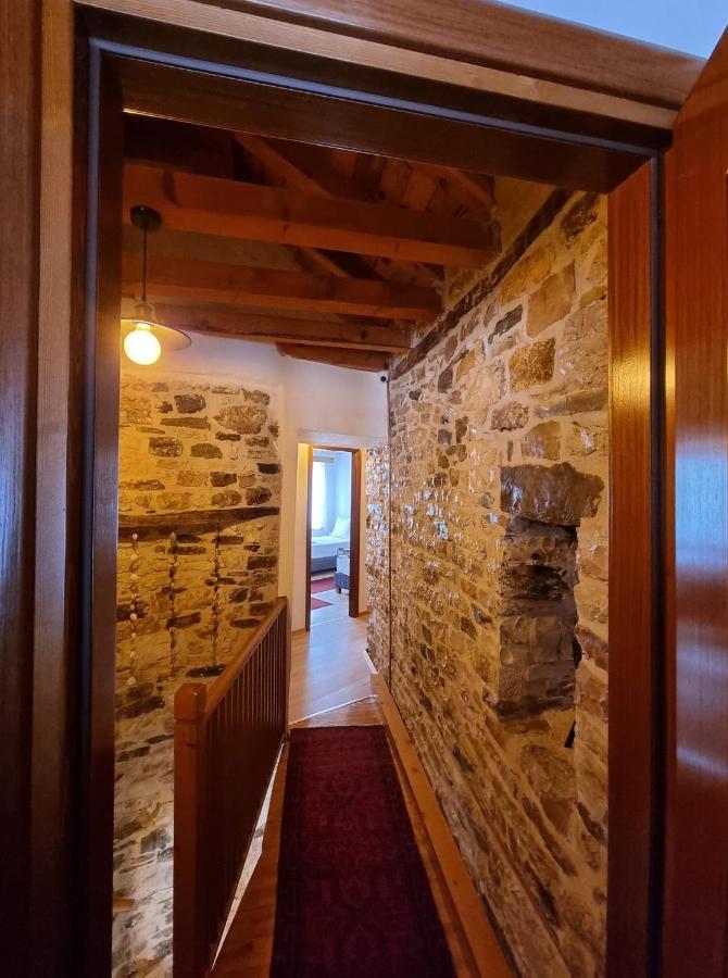 The Heart Of The Bazaar Guest House Gjirokastër Extérieur photo