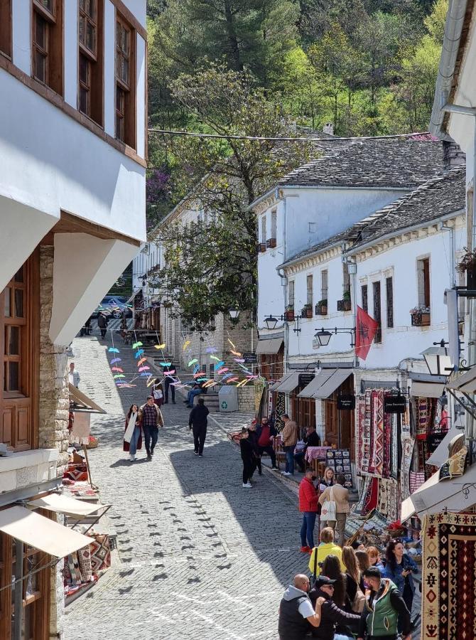 The Heart Of The Bazaar Guest House Gjirokastër Extérieur photo